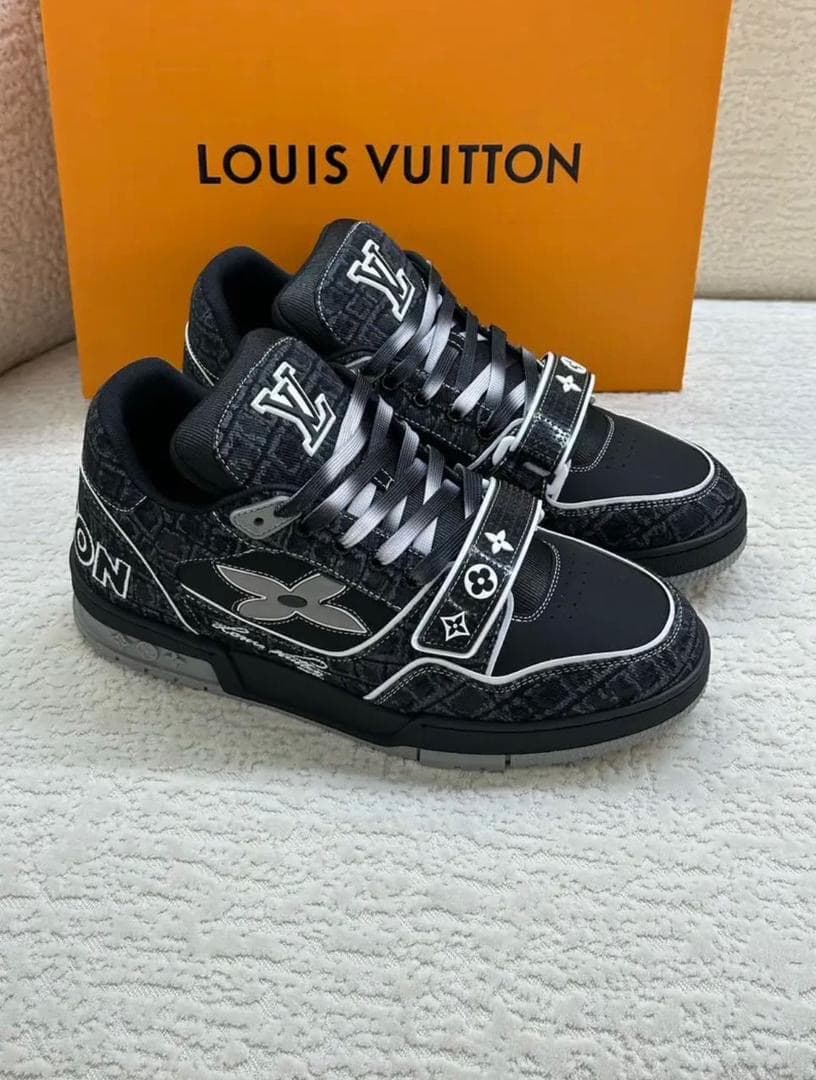 Louis Vuitton in box