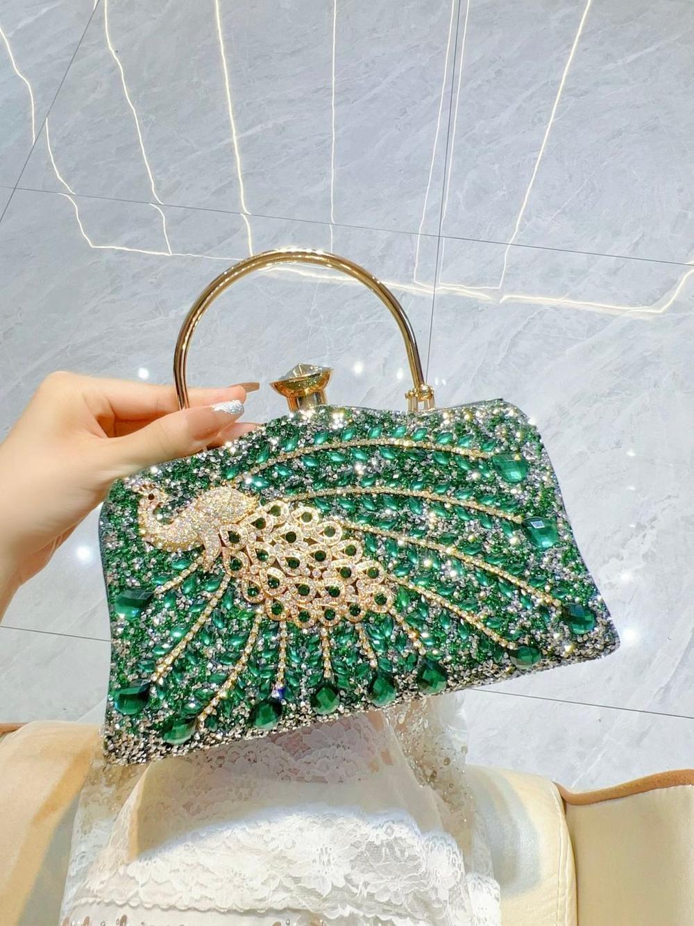 Peacock 🦚 Clutch Purse