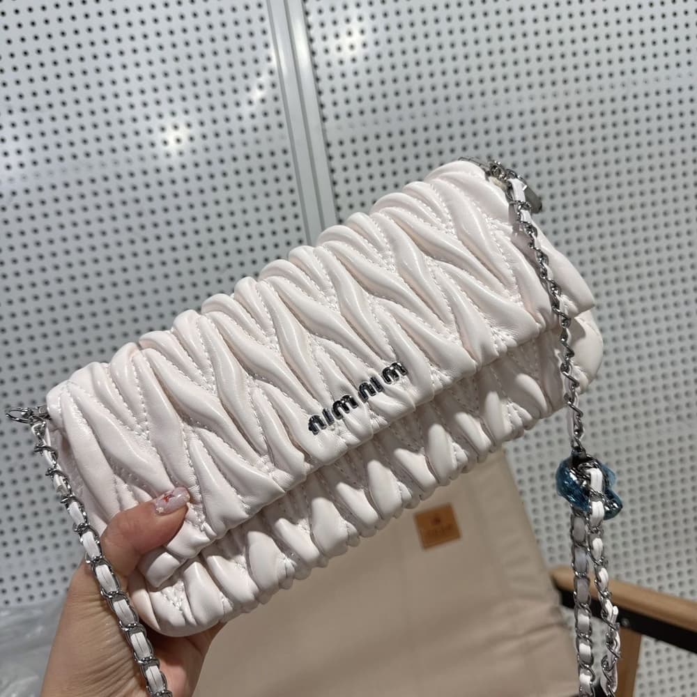 Cross Chain Bag