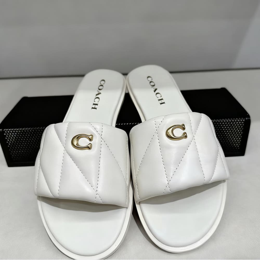 COACH SLIPPERS