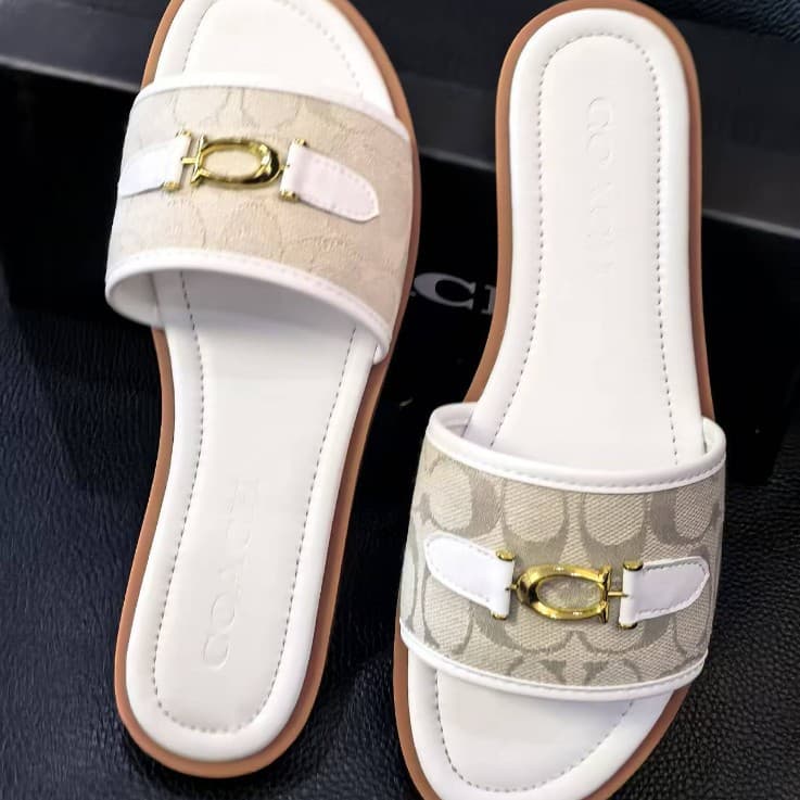 COACH SLIPPERS 3